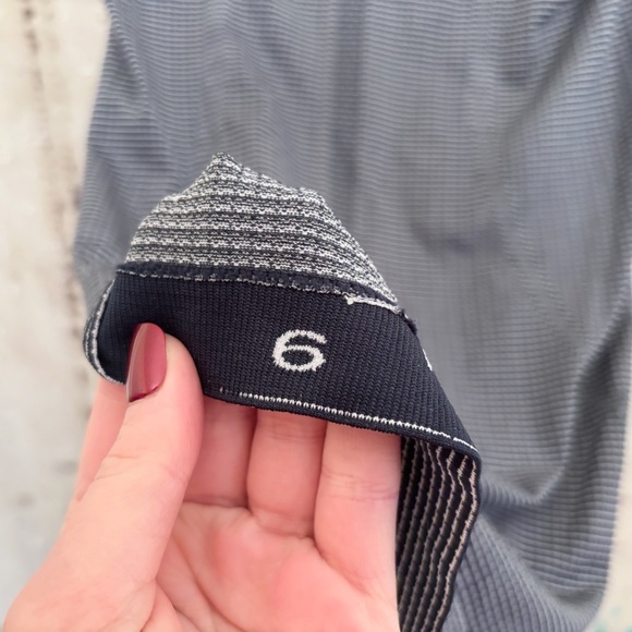 Lululemon Swiftly Tech Short Sleeve Shirt, Blue Stripe - Picture 6 of 6